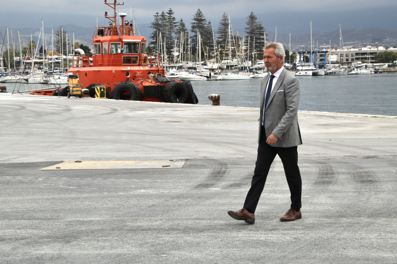 El Puerto de Motril acondiciona sus viales internos para mejorar el - Noticia Puerto de Motril